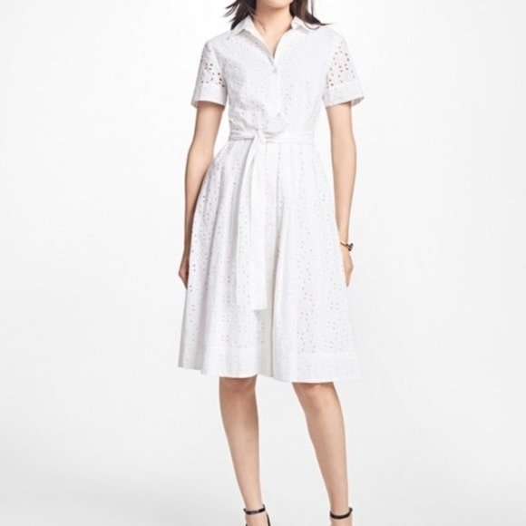 Brooks Brothers Eyelet Shirtdress, Size 2 - Picture 3 of 9
